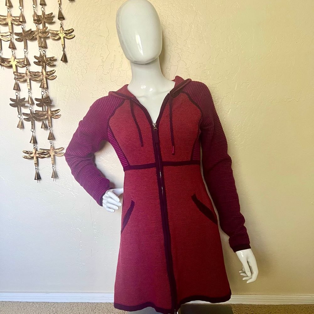 Color Blocked Zippered Dress